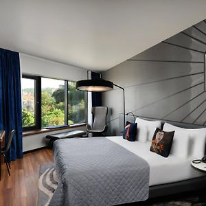 Kamer met een Queen Size Bed